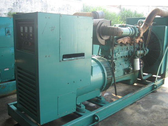 北流租赁发电机- 发电机碳刷磨损的原因是什么