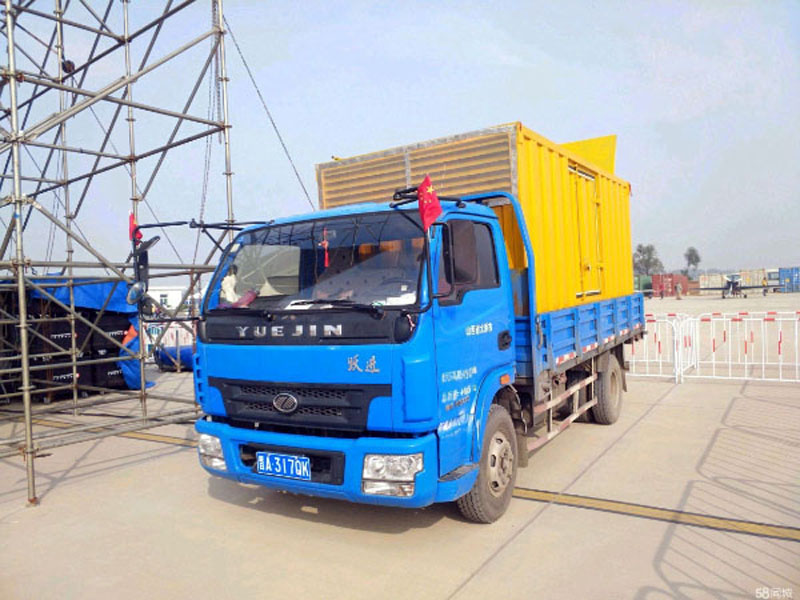 北流800KW柴油发电机组油耗是多少？