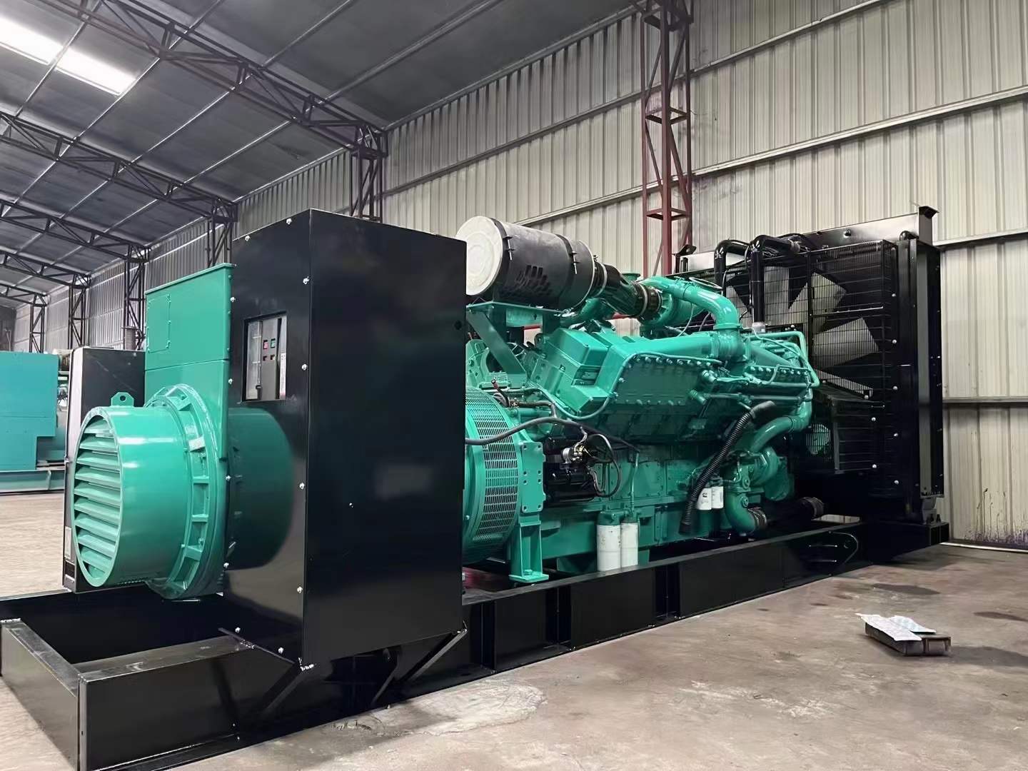 北流如何修正海拔高度对电缆载流量的影响？