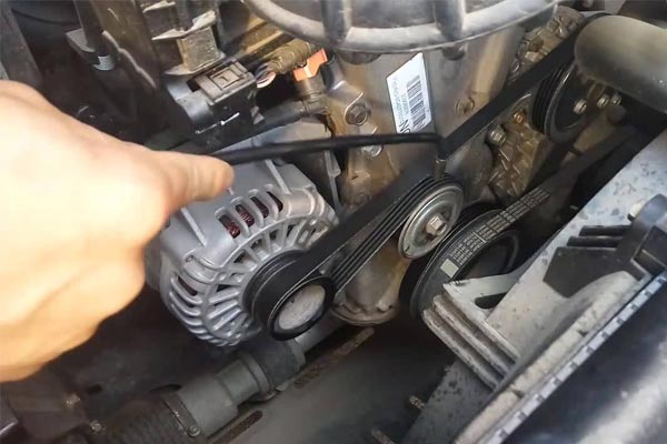 北流转速传感器的工作原理是什么？