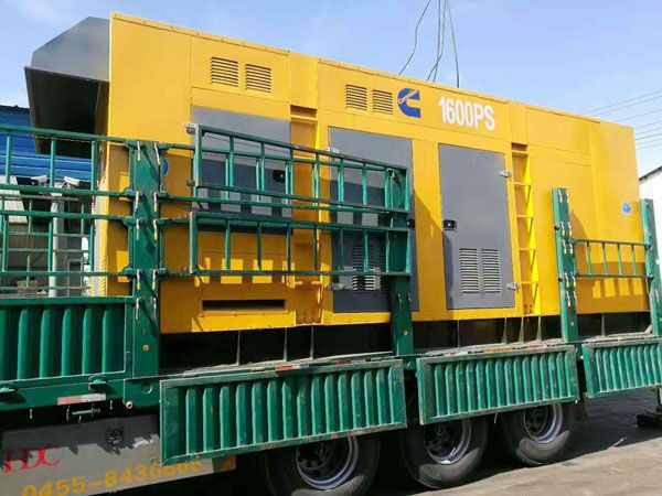 北流测量水冷式机油散热器密封件尺寸时的注意事项有哪些？